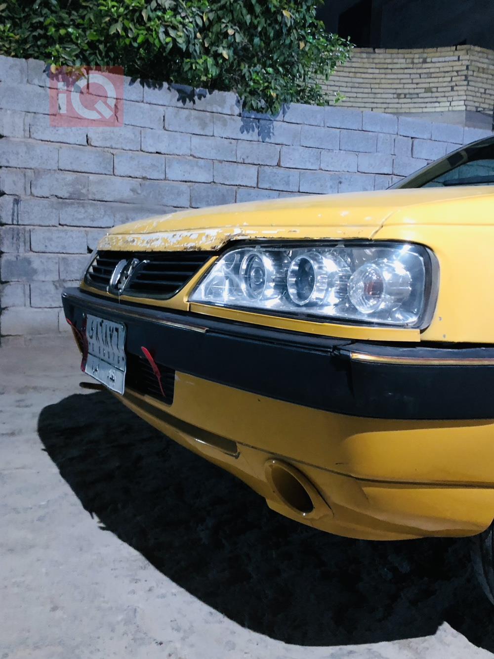 Peugeot 405
